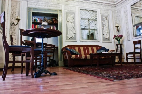 Miseria e Nobilta' Bed and Breakfast image 9